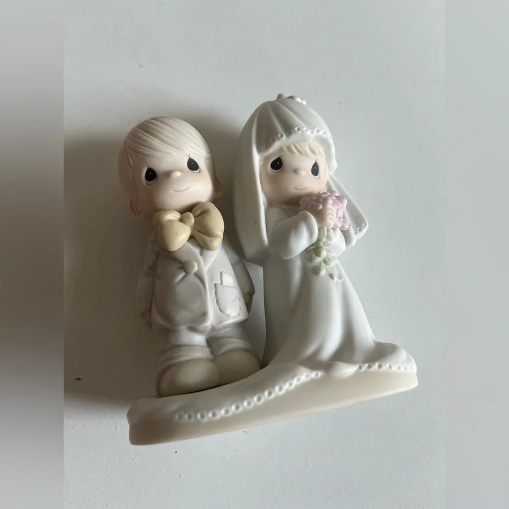 Precious Moments ‘79 Bride & Groom Figurine & ‘91 Bridal Party Cake Topper